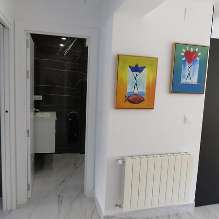 Apartamento Jardin Deluz, Con Wifi Y Parking Privado Gratis Santander Bagian luar foto
