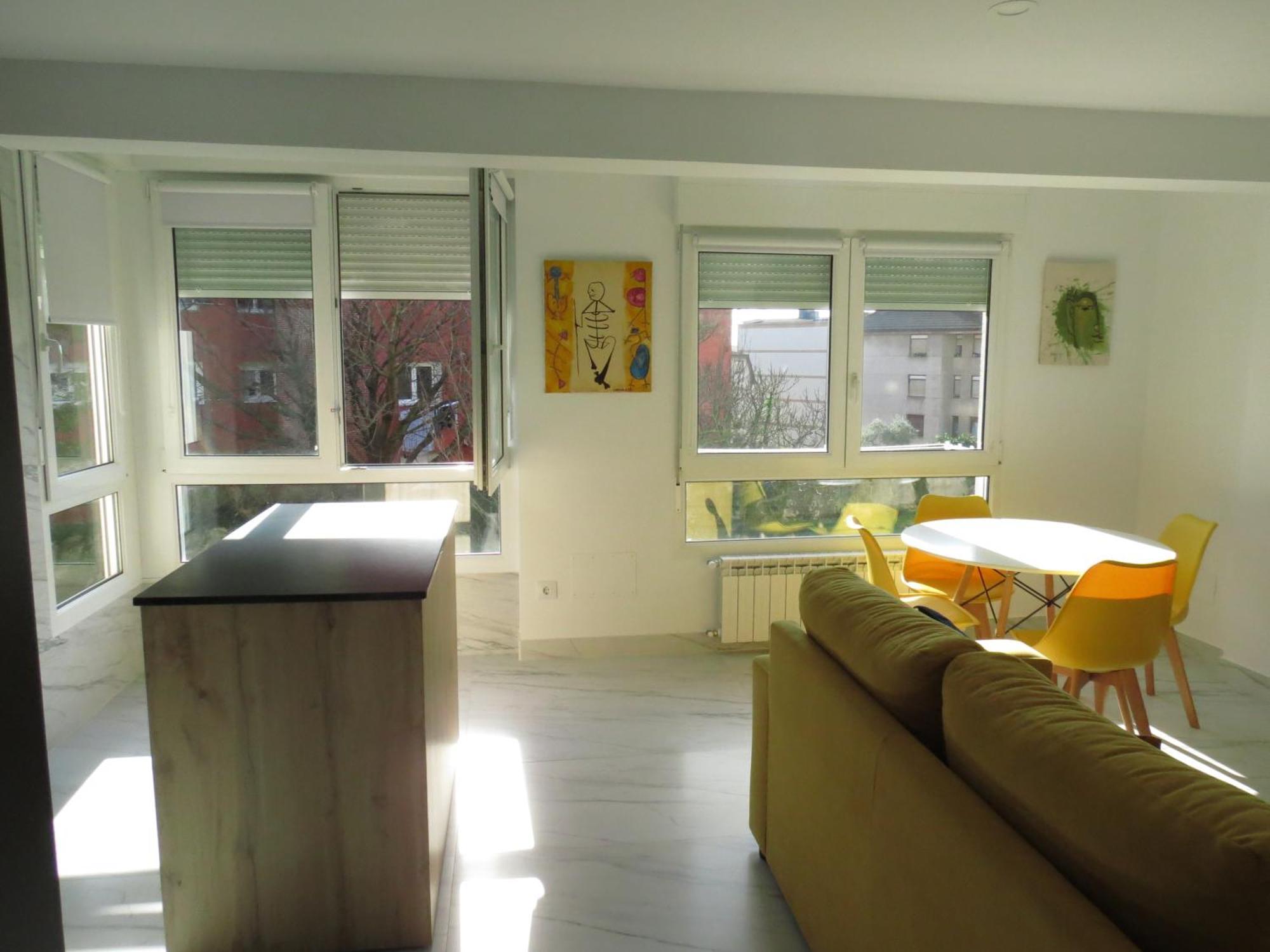 Apartamento Jardin Deluz, Con Wifi Y Parking Privado Gratis Santander Bagian luar foto