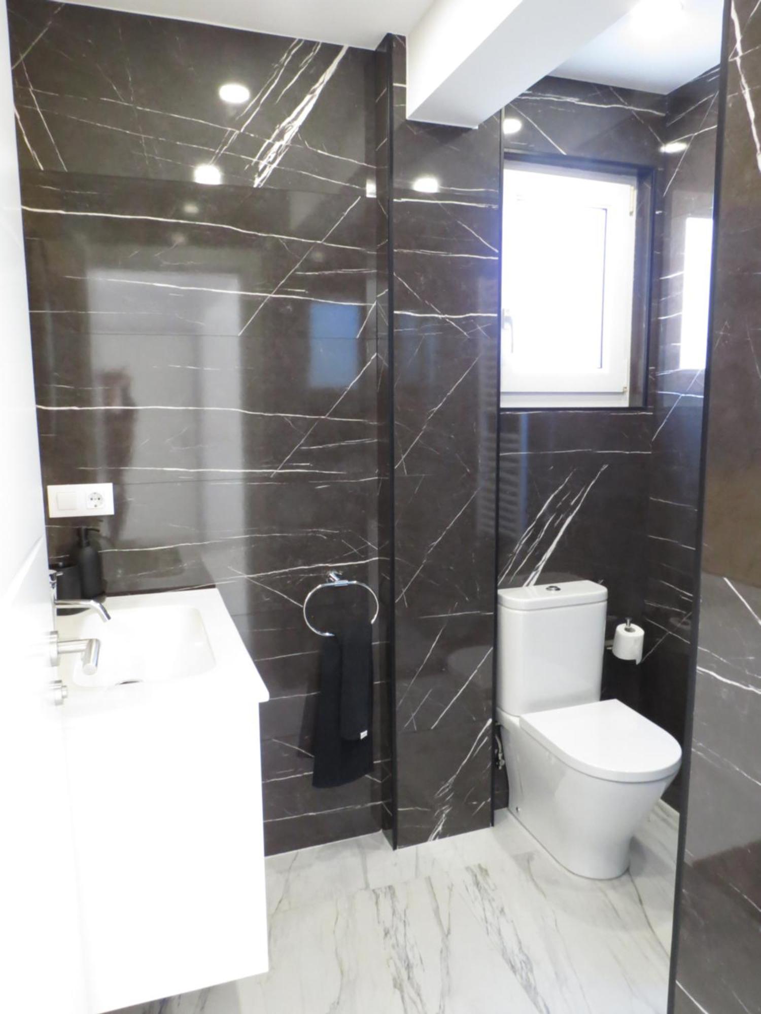 Apartamento Jardin Deluz, Con Wifi Y Parking Privado Gratis Santander Bagian luar foto