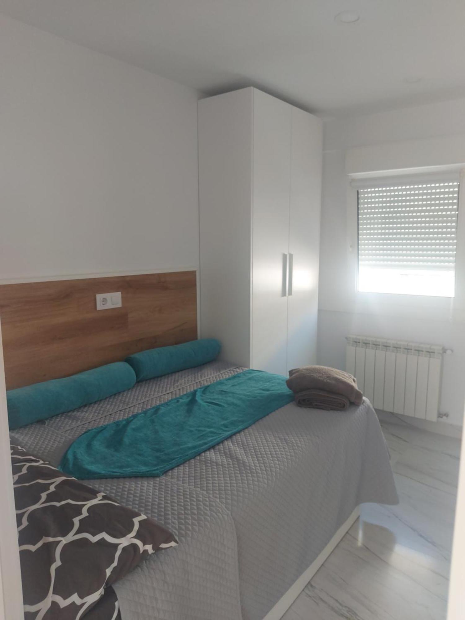 Apartamento Jardin Deluz, Con Wifi Y Parking Privado Gratis Santander Bagian luar foto
