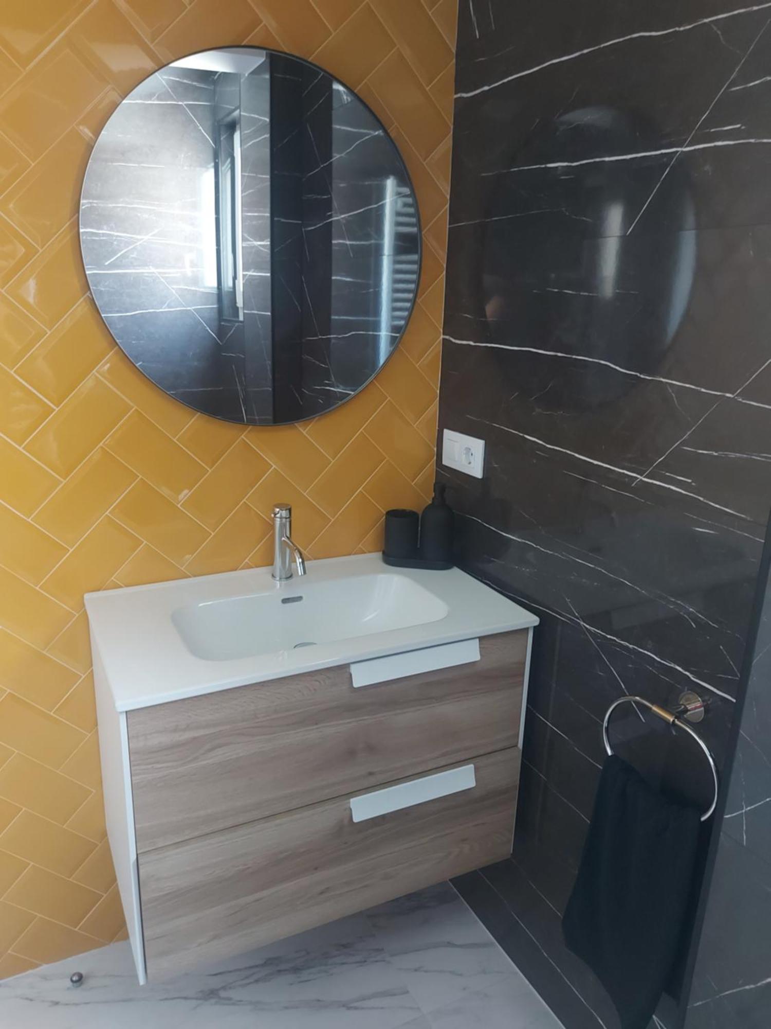 Apartamento Jardin Deluz, Con Wifi Y Parking Privado Gratis Santander Bagian luar foto
