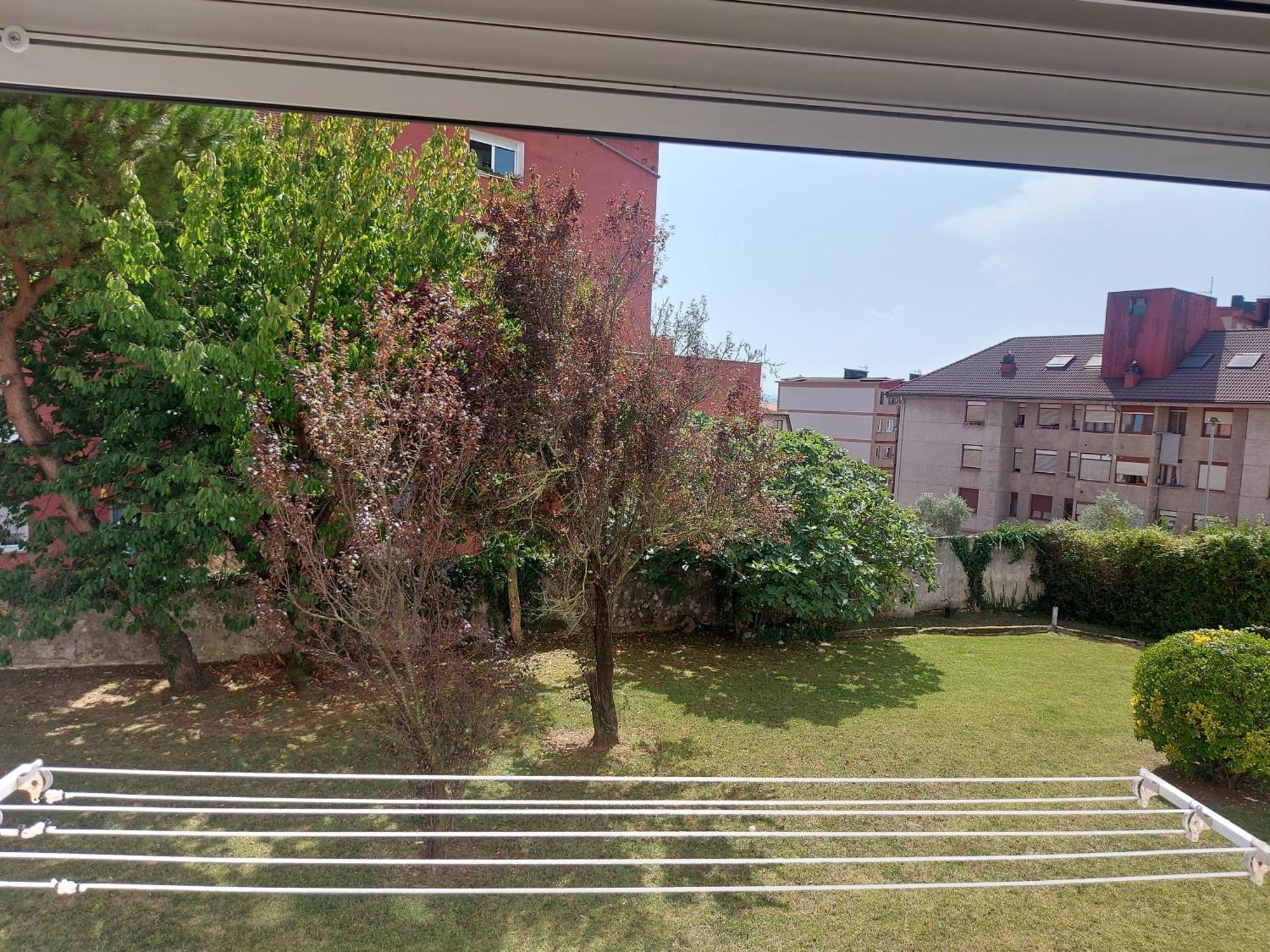 Apartamento Jardin Deluz, Con Wifi Y Parking Privado Gratis Santander Bagian luar foto